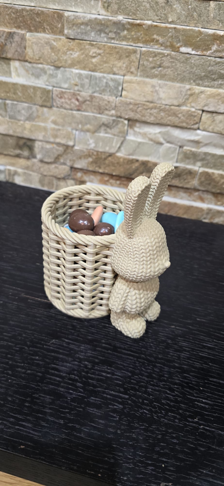 Cesto Decorativo em Formato de Coelho