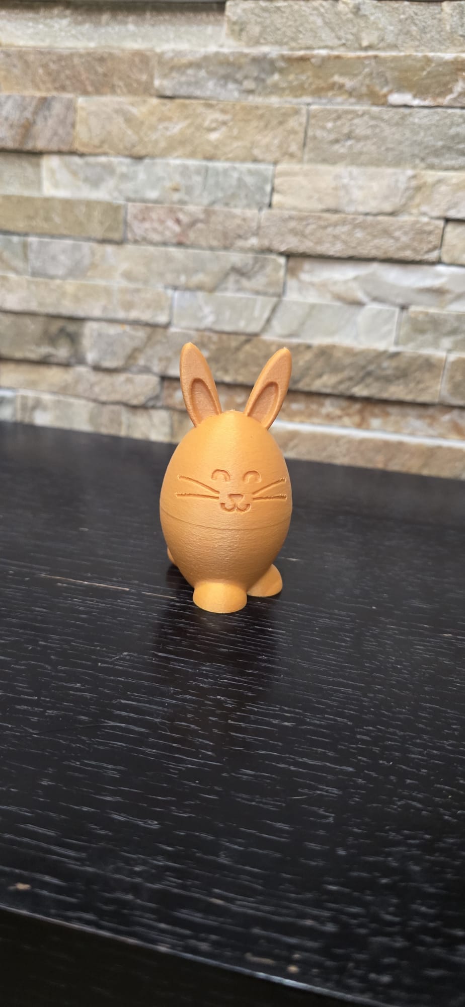 Coelho Páscoa formato Ovo