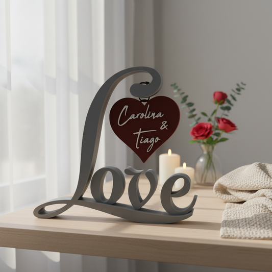 Imagem lifestyle da peça decorativa Love